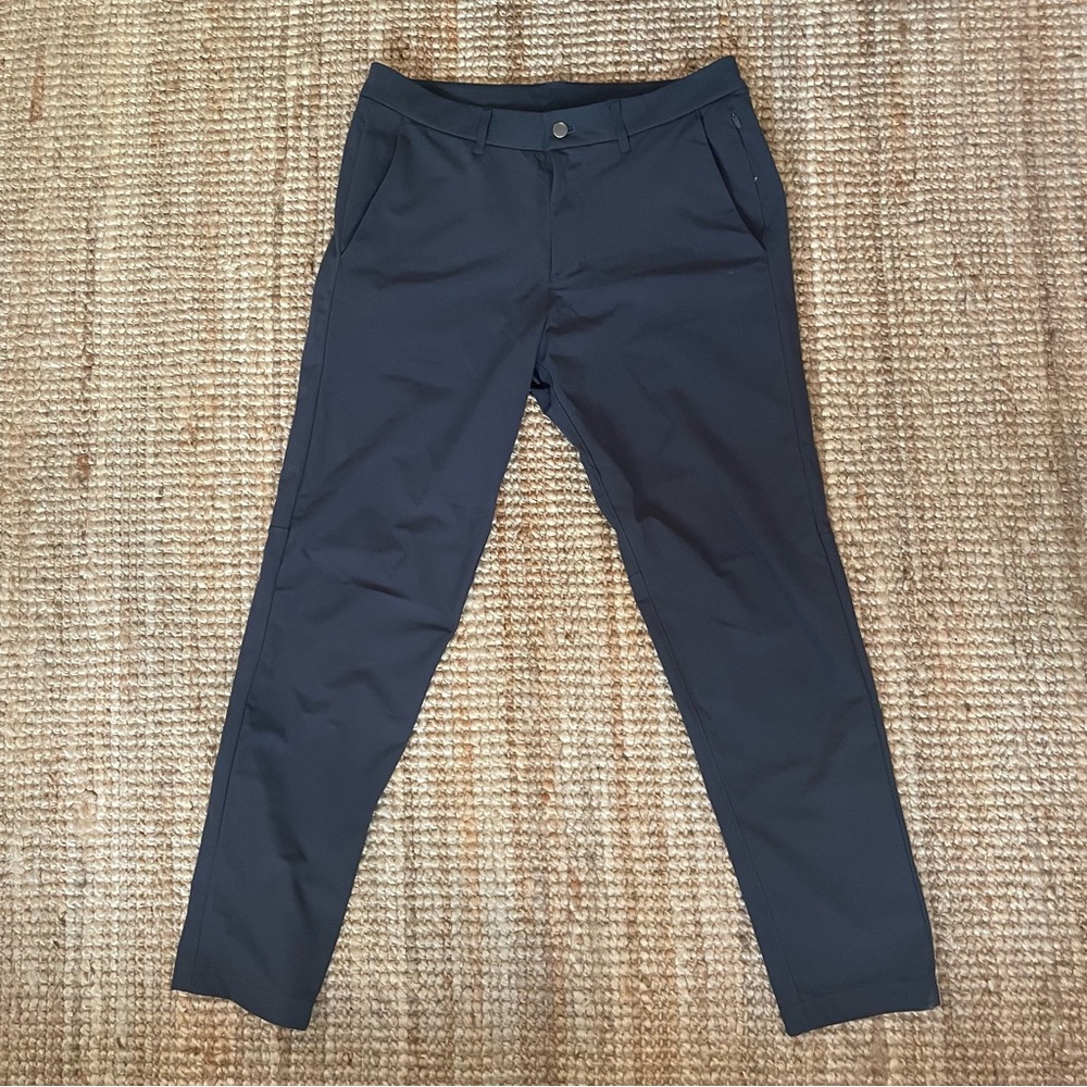 Lululemon Men’s ABC Pant Classic Fit - True Navy